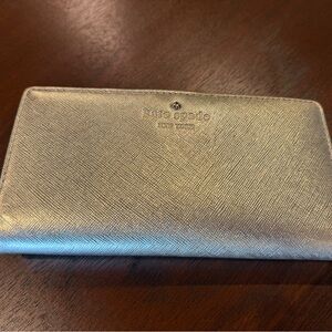Kate Spade Metallic Silver Wallet